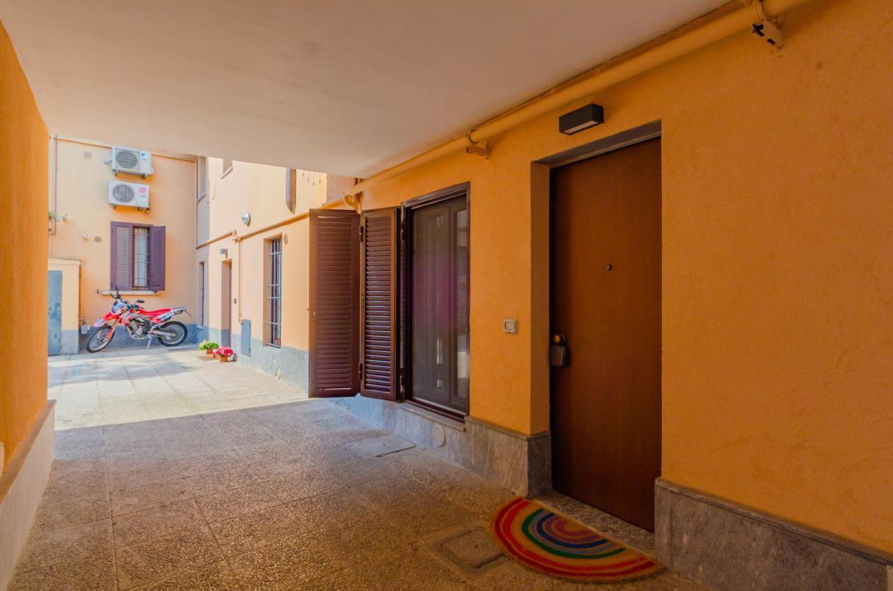 Navigli-Tortona - Aesthetic Suite Milão Exterior foto